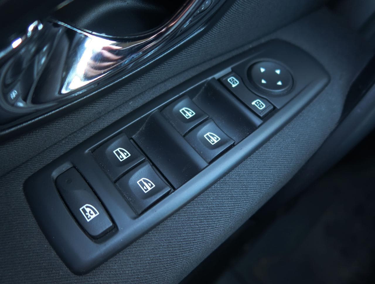 2013 Renault MEGANE - 20