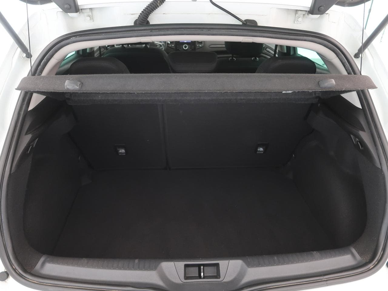 2017 Renault MEGANE - 19