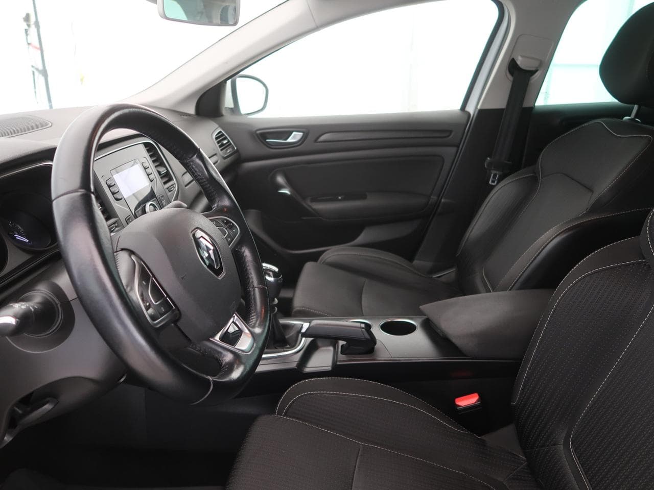 2017 Renault MEGANE - 16