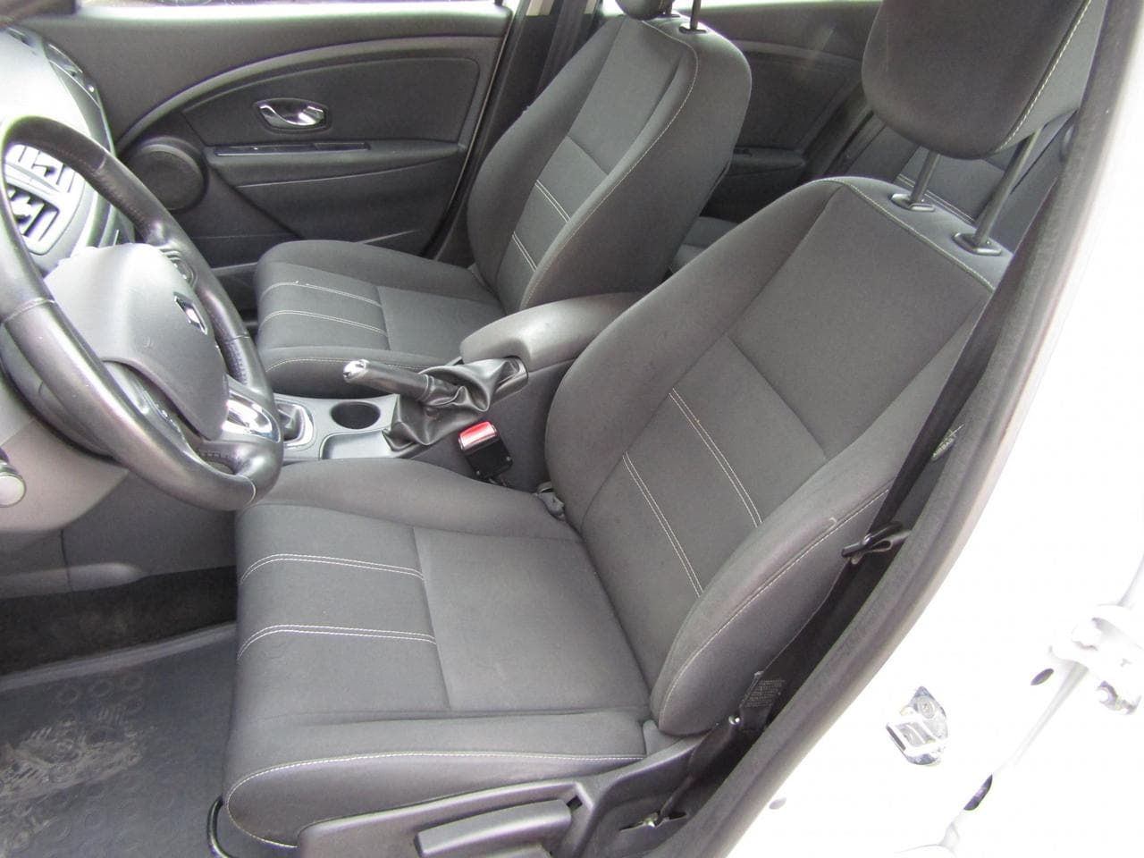 2014 Renault MEGANE - 9