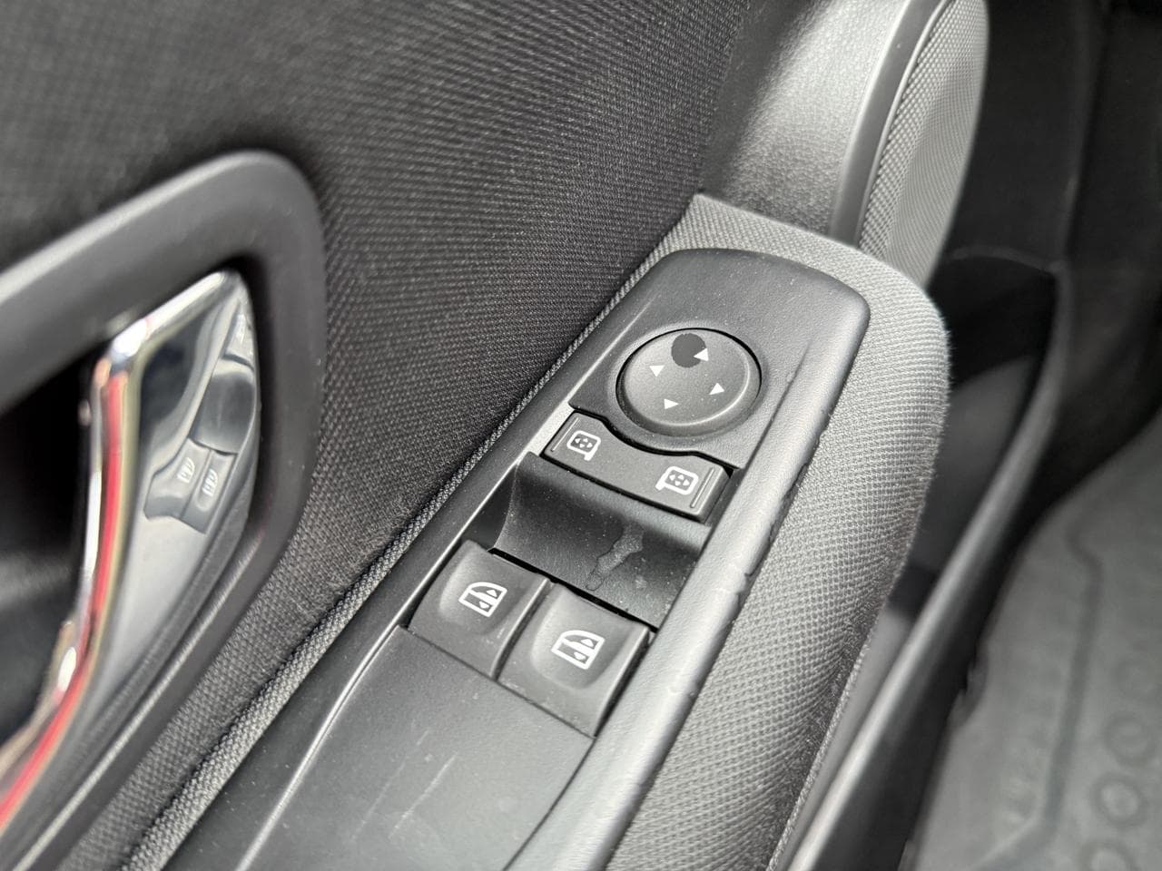2014 Renault MEGANE - 11