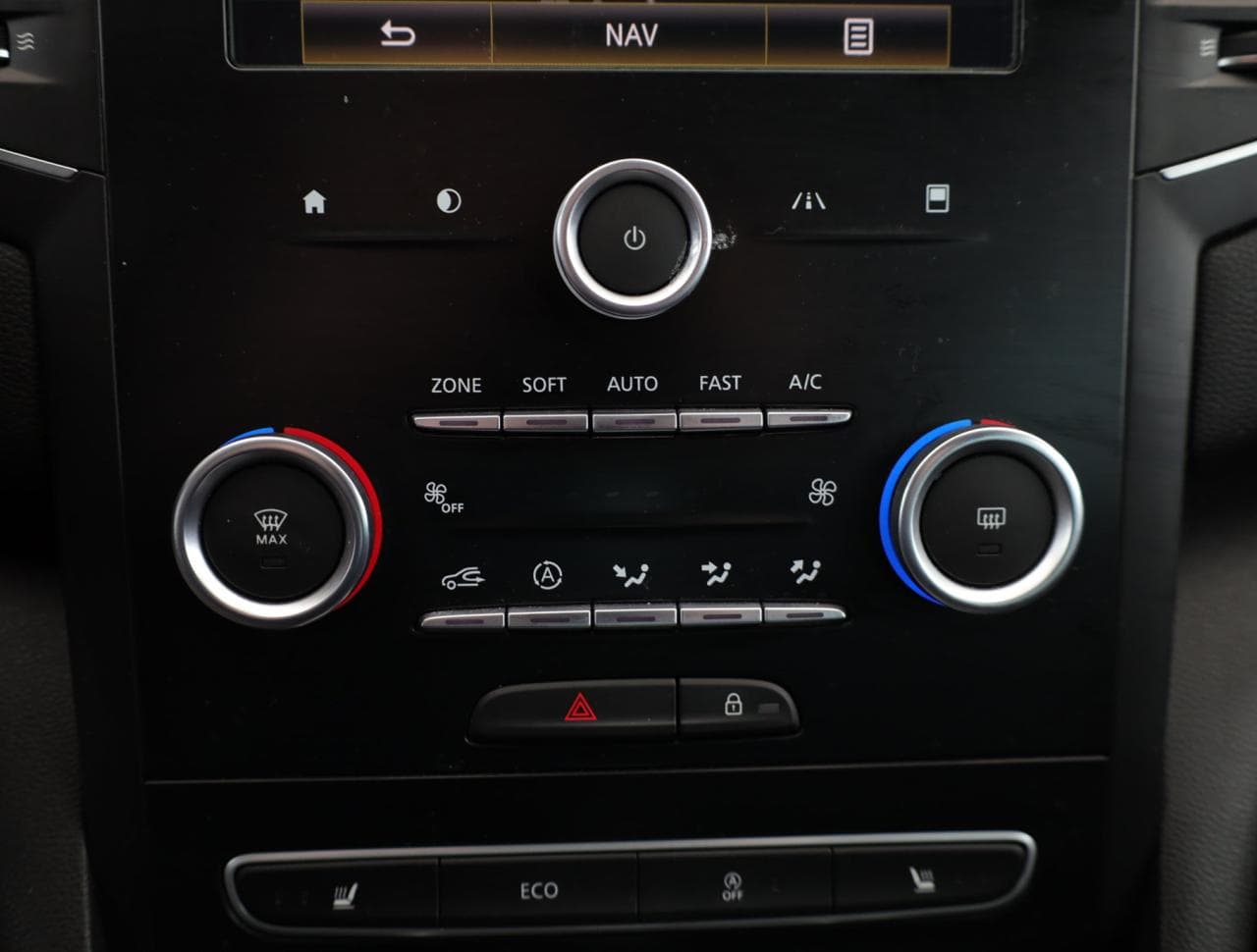2018 Renault MEGANE - 25