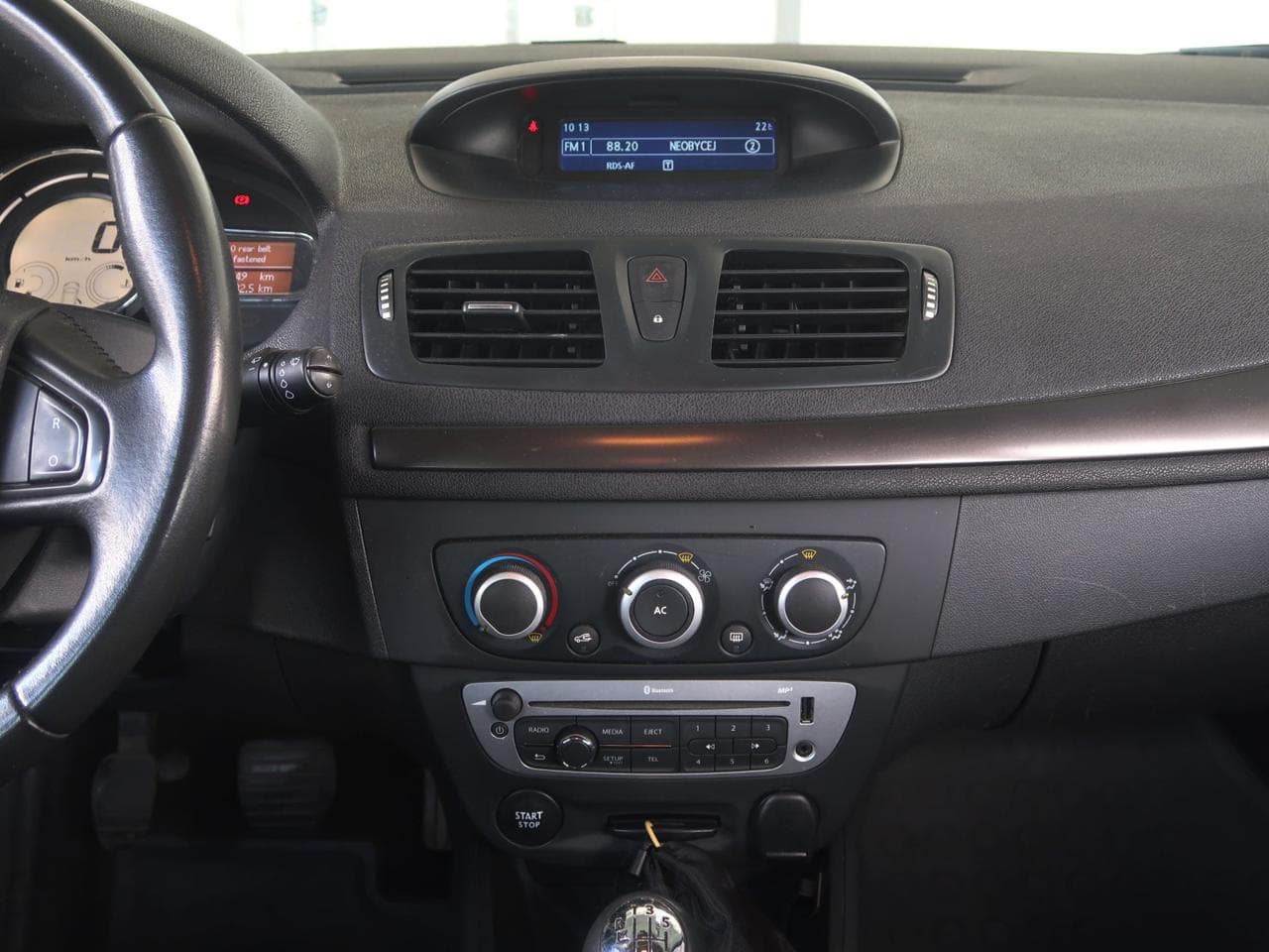 2014 Renault MEGANE - 18