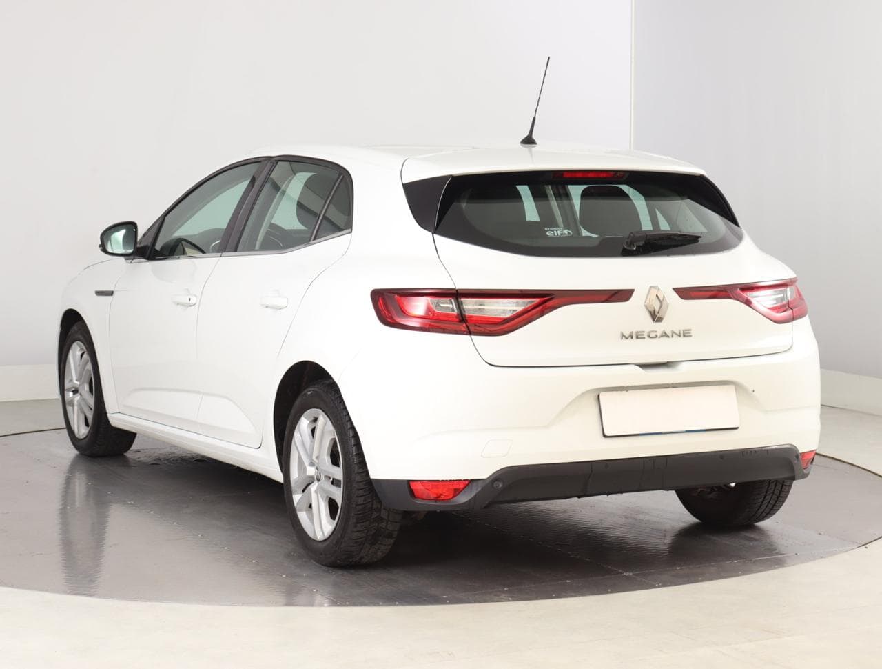 2020 Renault MEGANE - 5