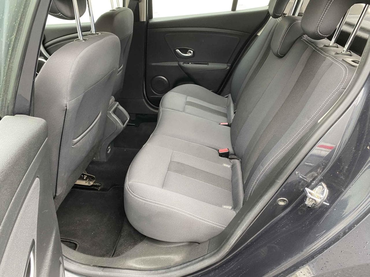 2010 Renault MEGANE - 10