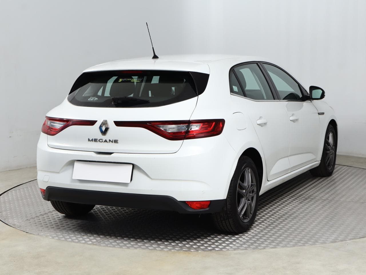 2016 Renault MEGANE - 10