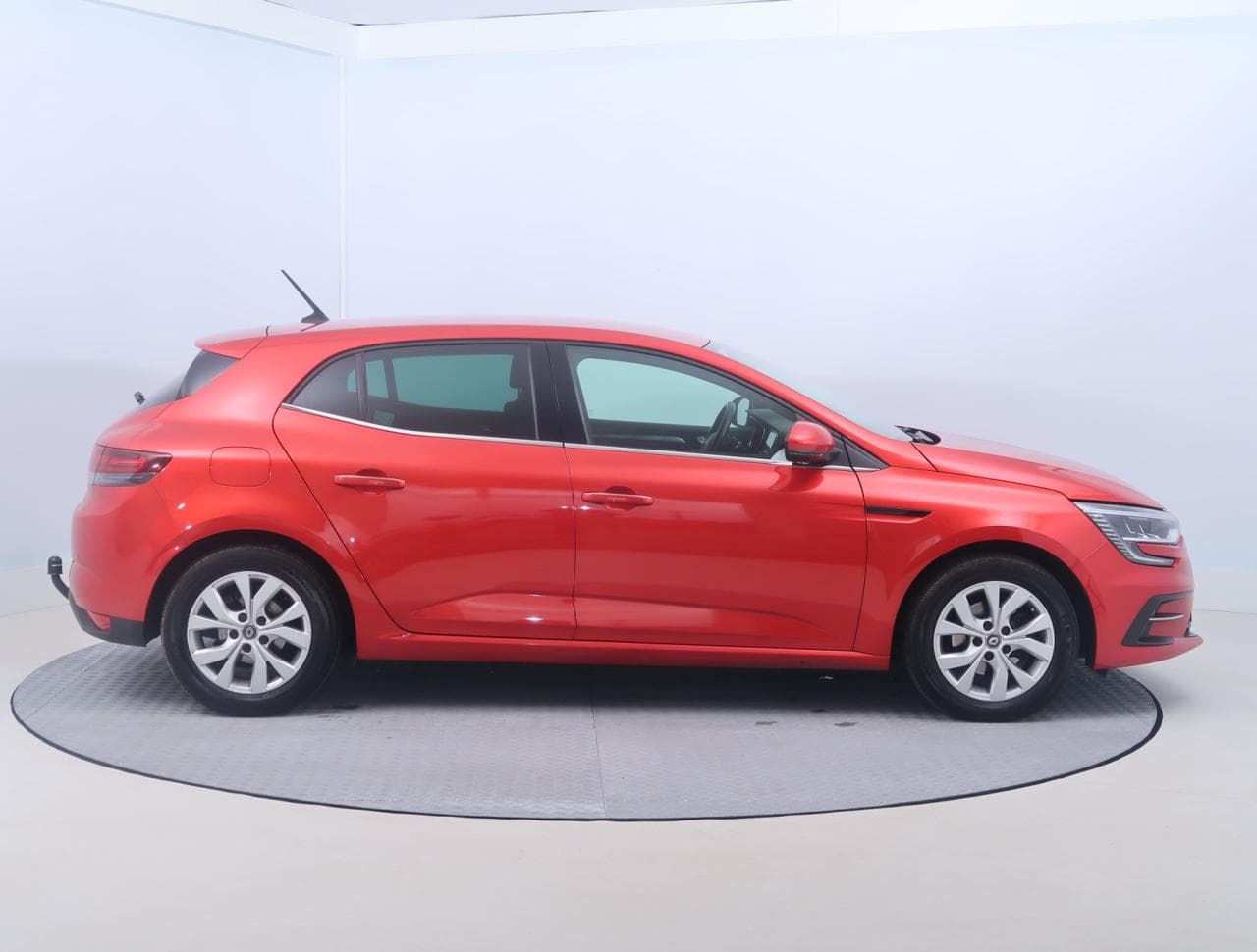 2021 Renault MEGANE - 8