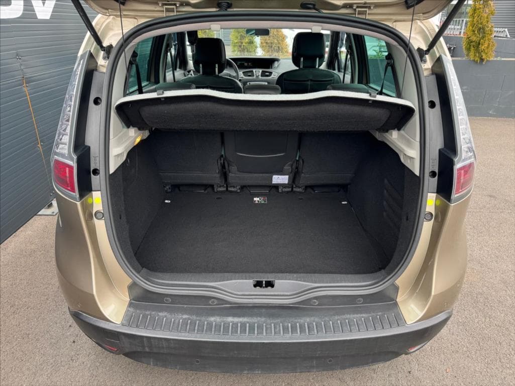 2013 Renault MEGANE - 11