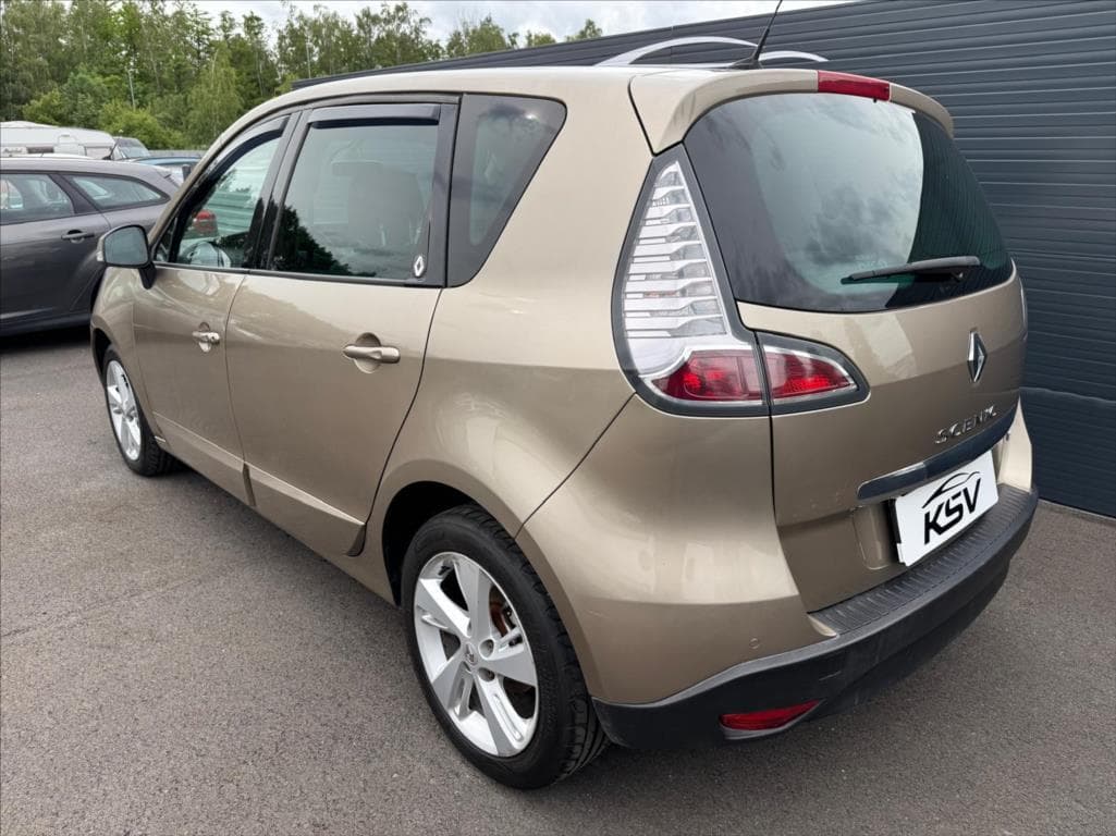 2013 Renault MEGANE - 9