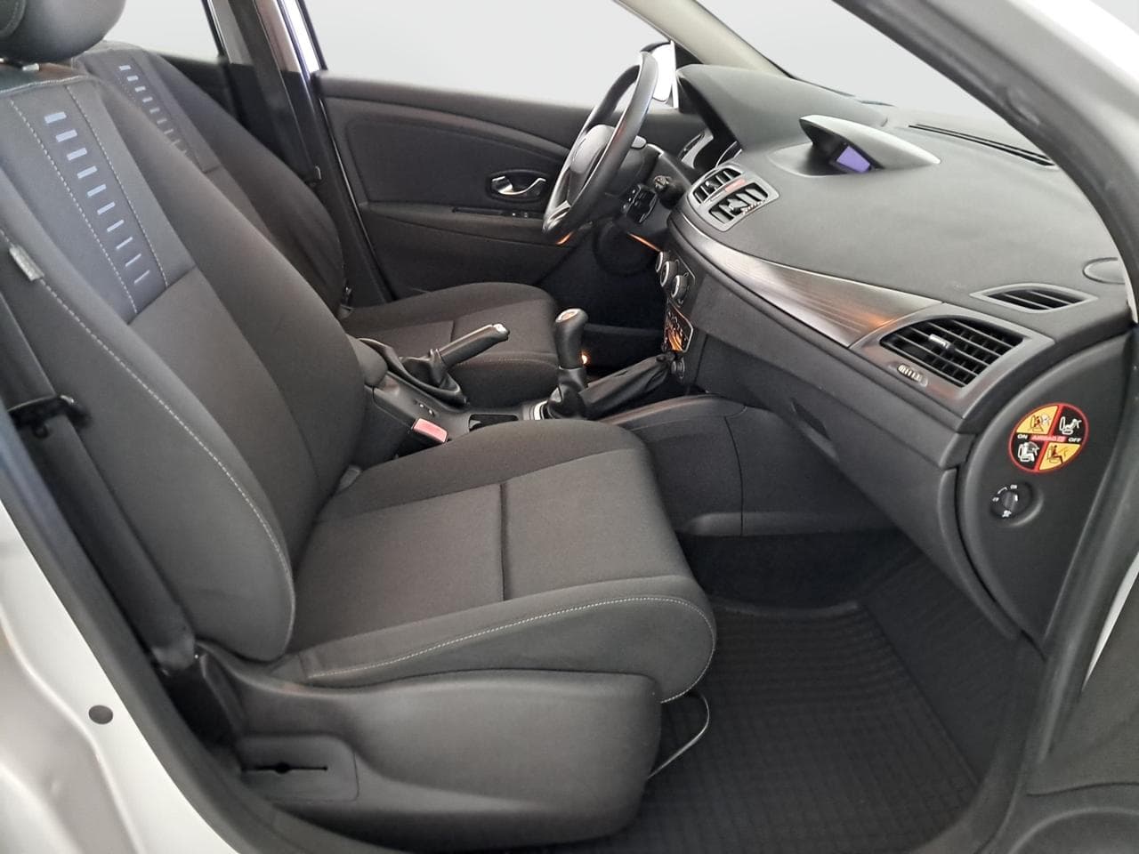 2011 Renault MEGANE - 19