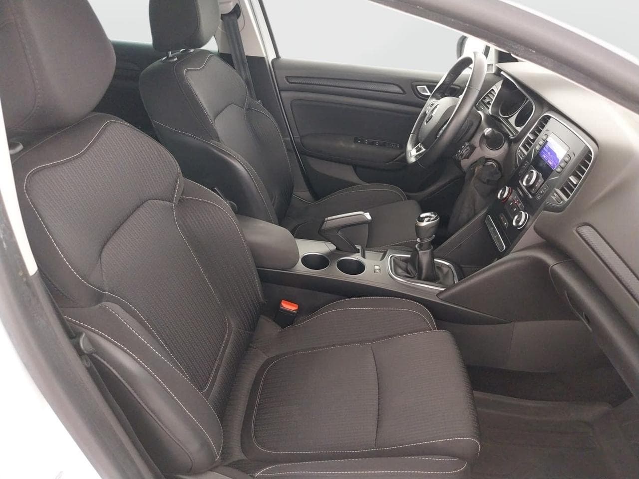 2019 Renault MEGANE - 17