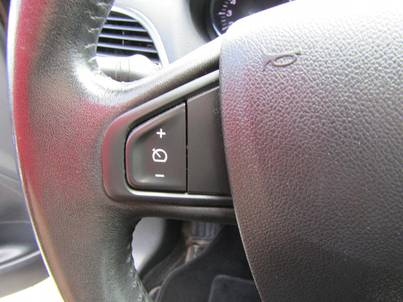 2014 Renault MEGANE - 17