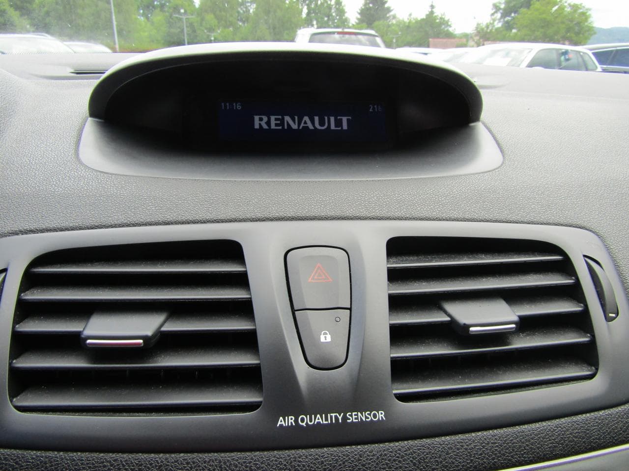 2014 Renault MEGANE - 14