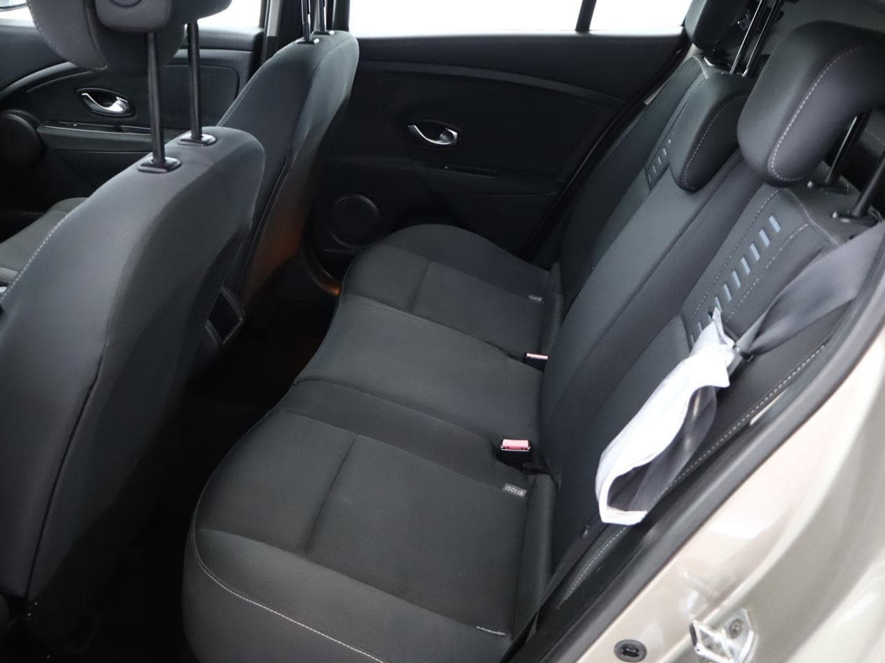 2009 Renault MEGANE - 13