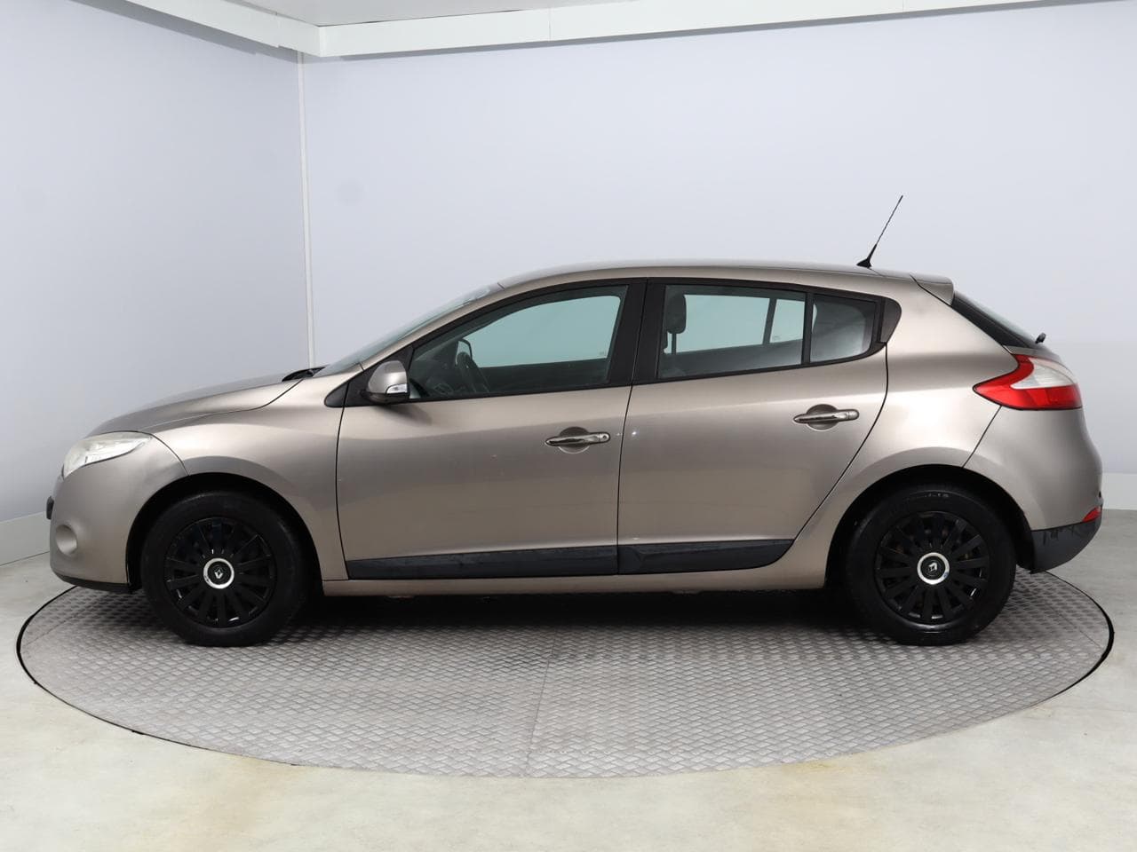 2009 Renault MEGANE - 4