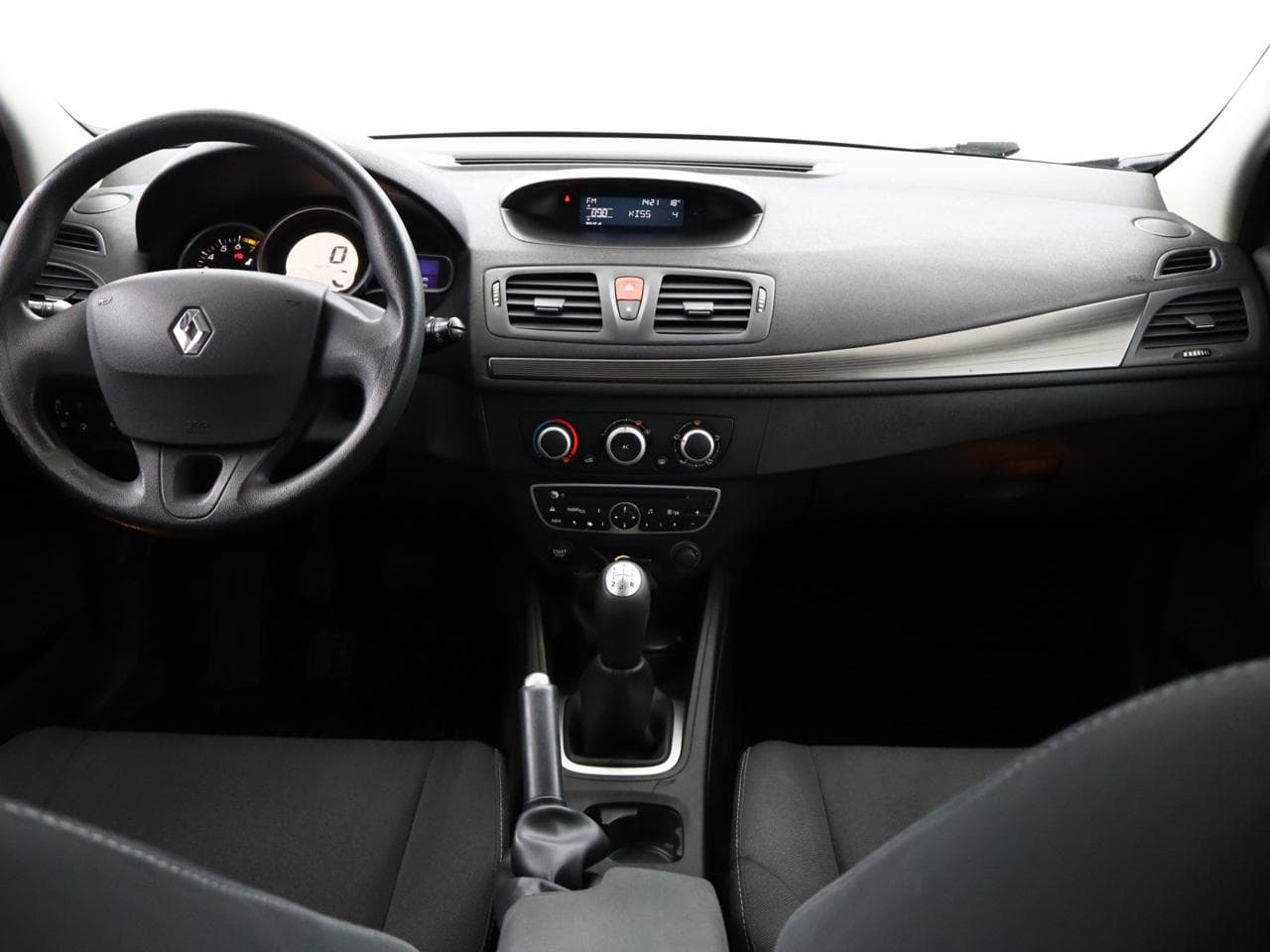 2009 Renault MEGANE - 9
