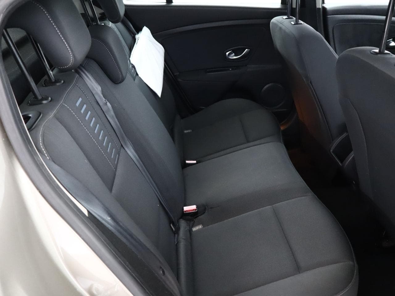 2009 Renault MEGANE - 11