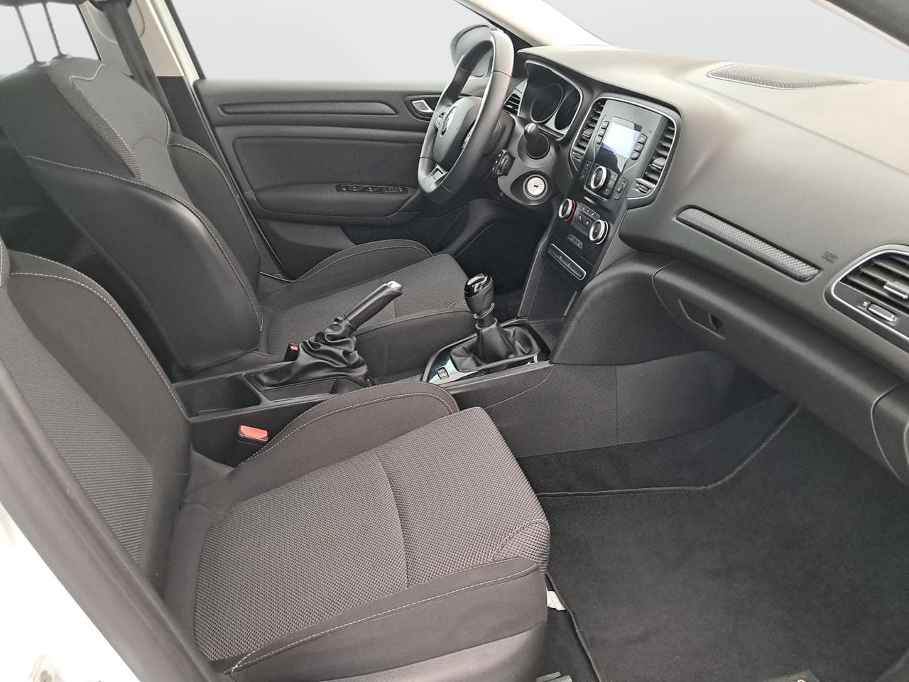 2019 Renault MEGANE - 12