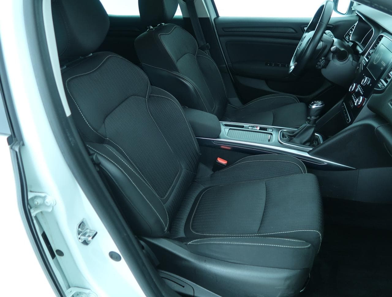 2019 Renault MEGANE - 12