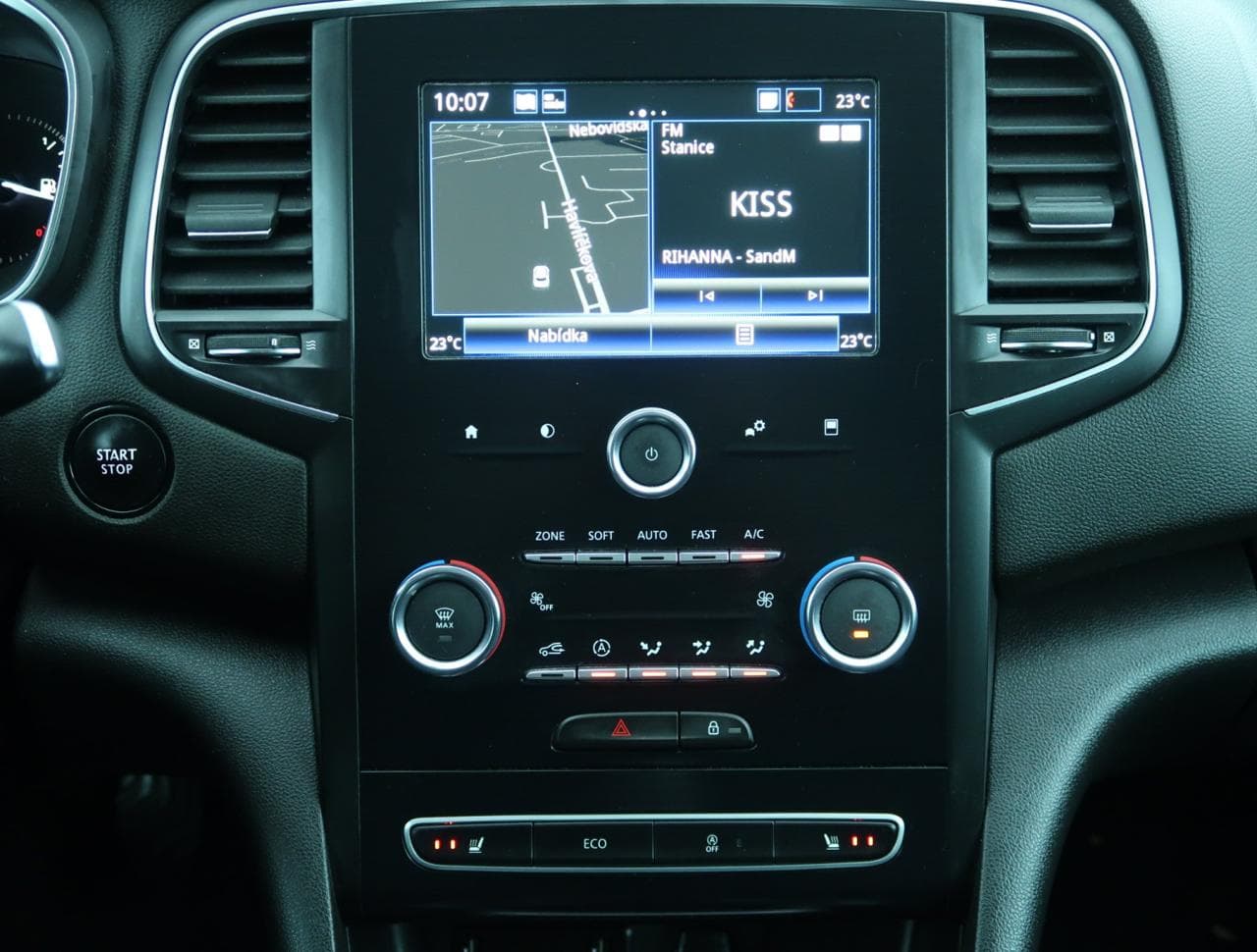 2019 Renault MEGANE - 18