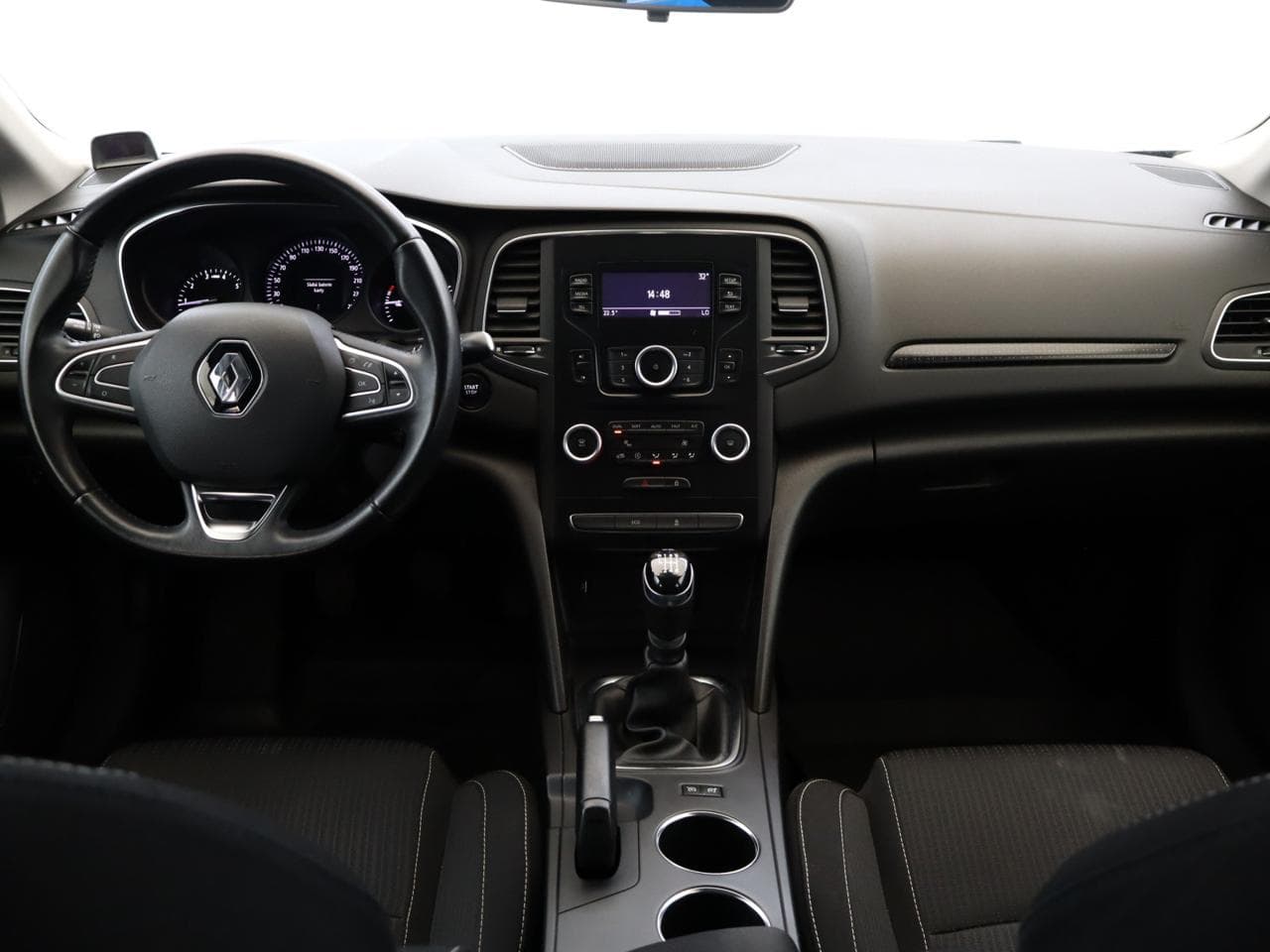 2016 Renault MEGANE - 9
