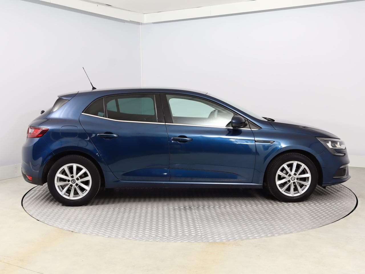 2016 Renault MEGANE - 8