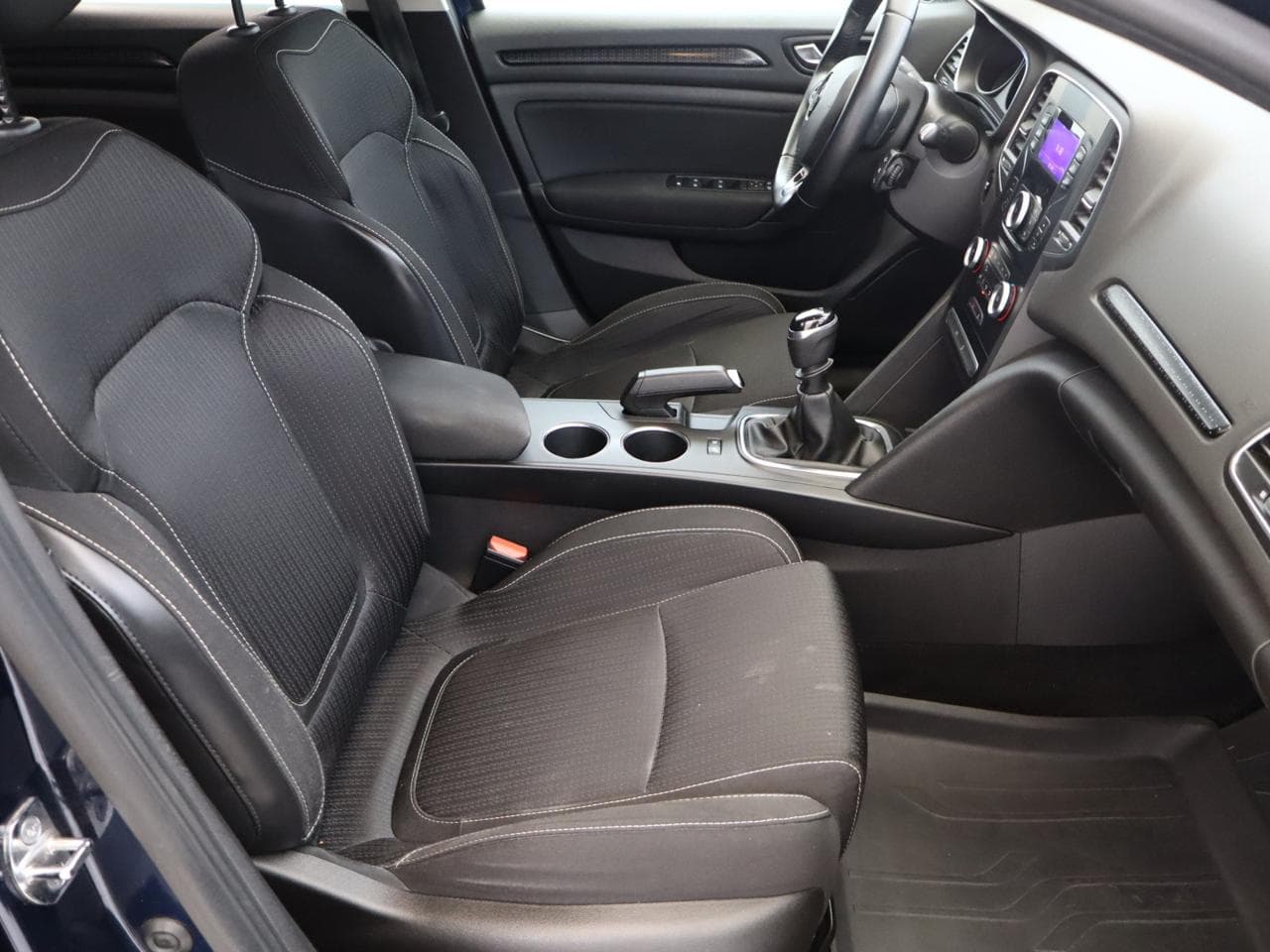 2016 Renault MEGANE - 10