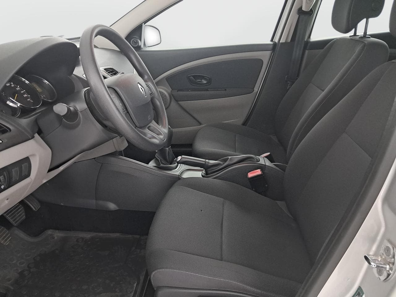 2012 Renault MEGANE - 16