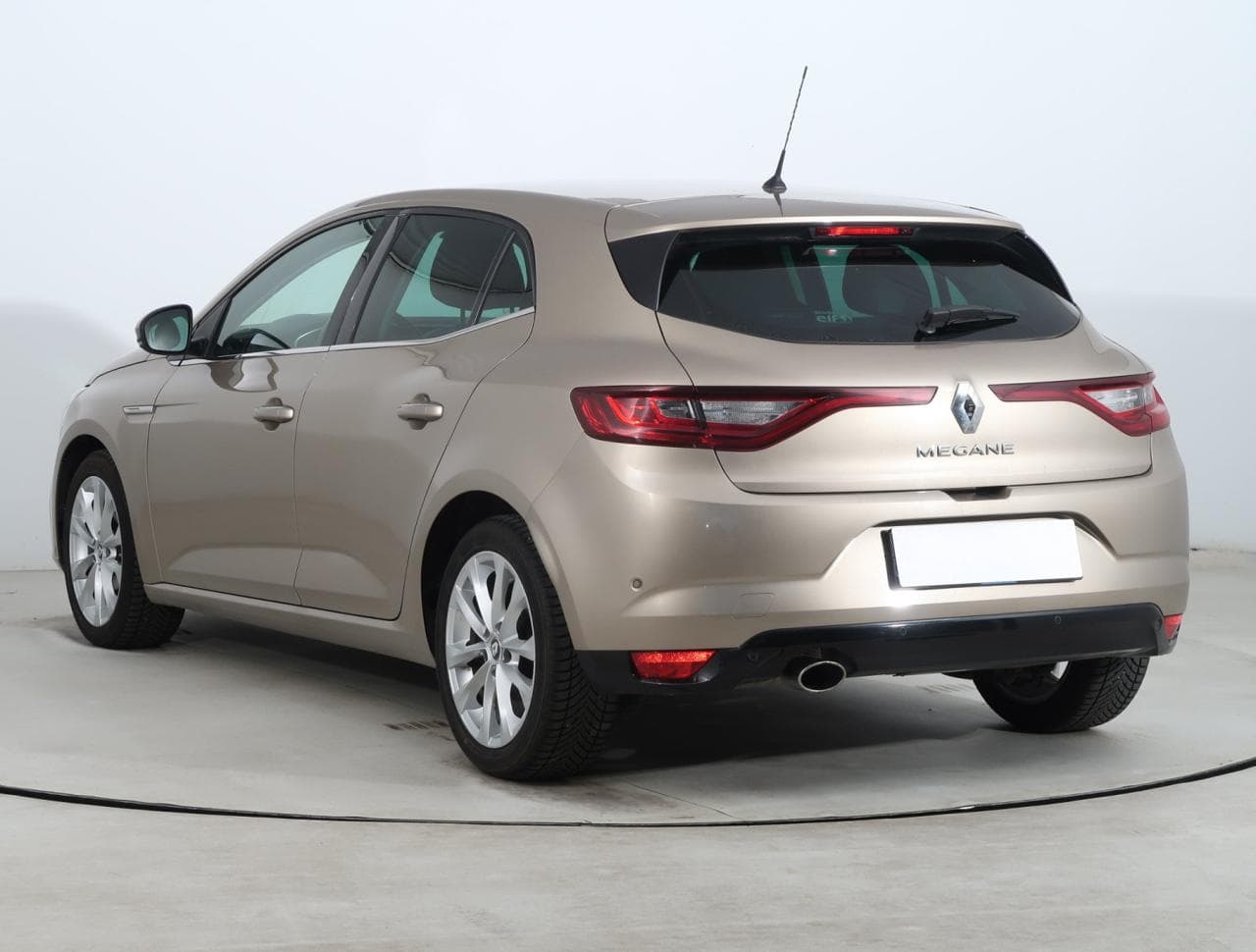 2016 Renault MEGANE - 5