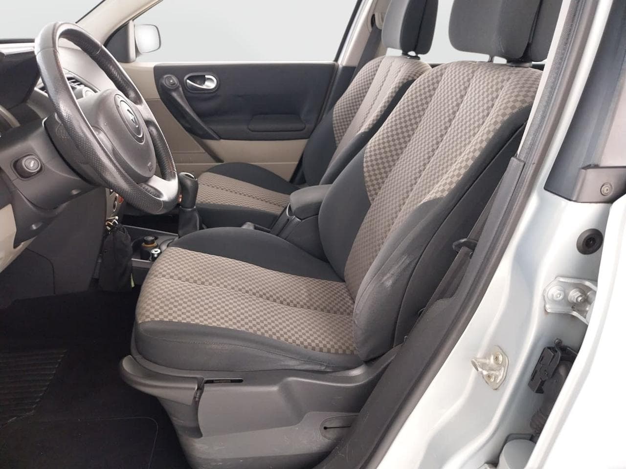 2003 Renault MEGANE - 16