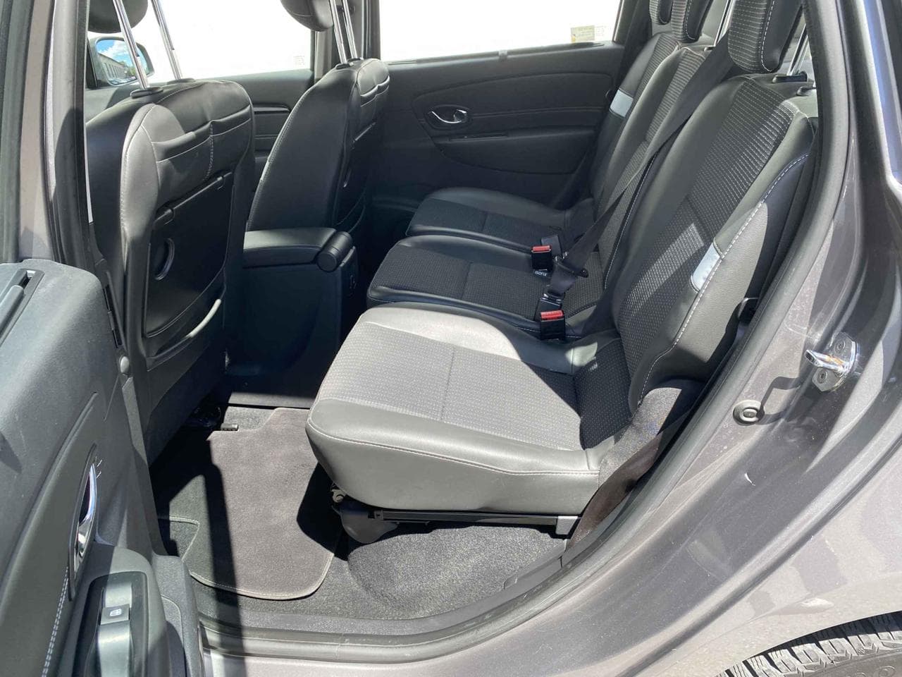 2013 Renault MEGANE - 10