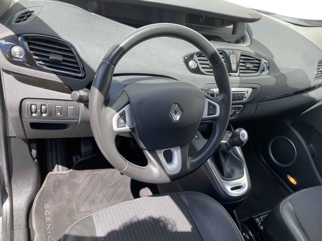 2013 Renault MEGANE - 12