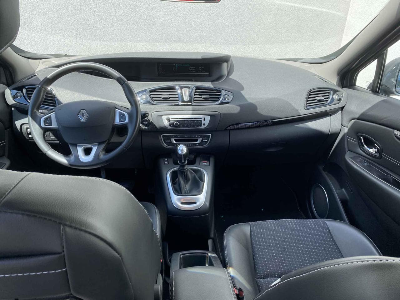 2013 Renault MEGANE - 8