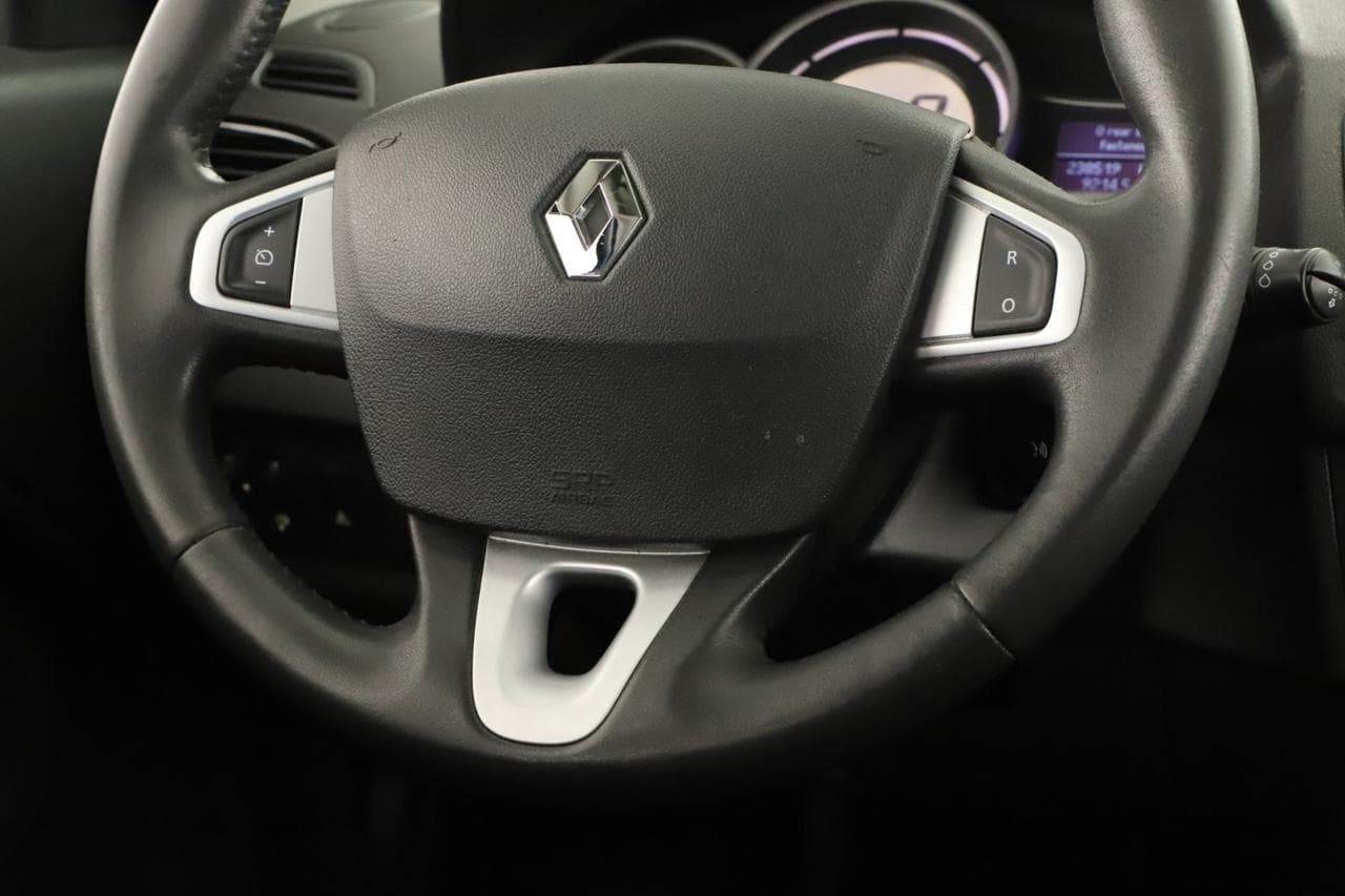 2011 Renault MEGANE - 14