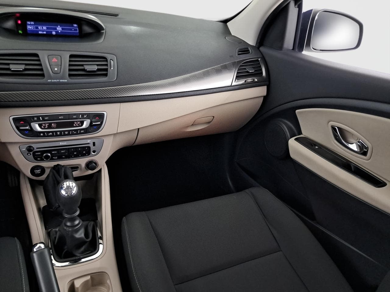 2012 Renault MEGANE - 11