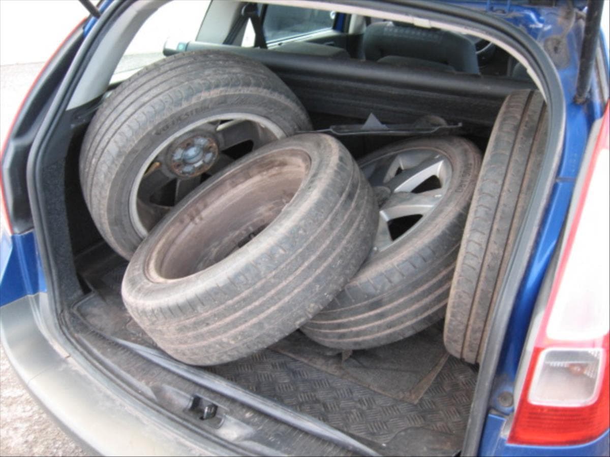 2006 Renault MEGANE - 11