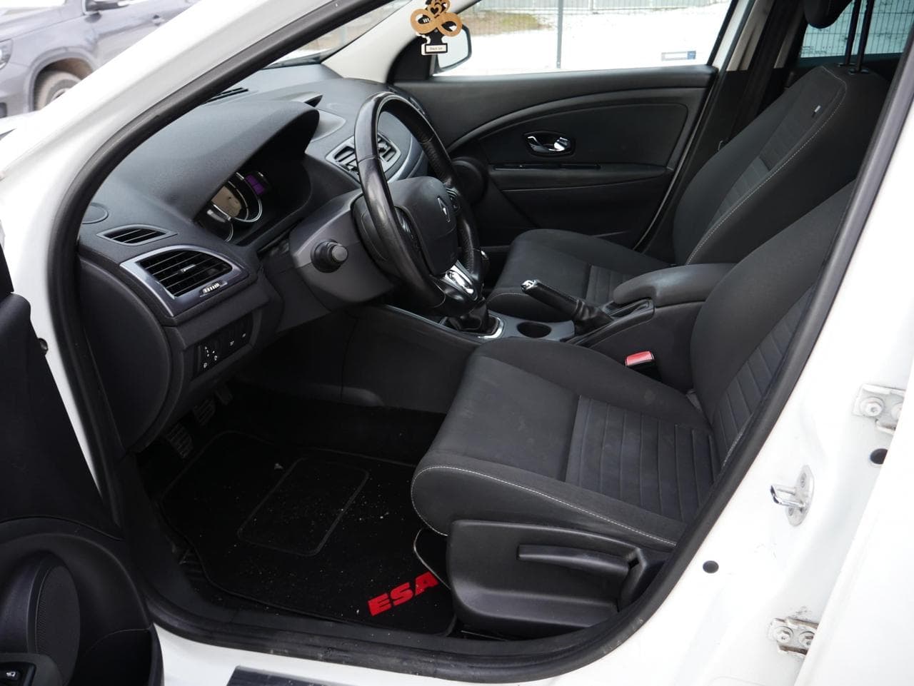 2014 Renault MEGANE - 9