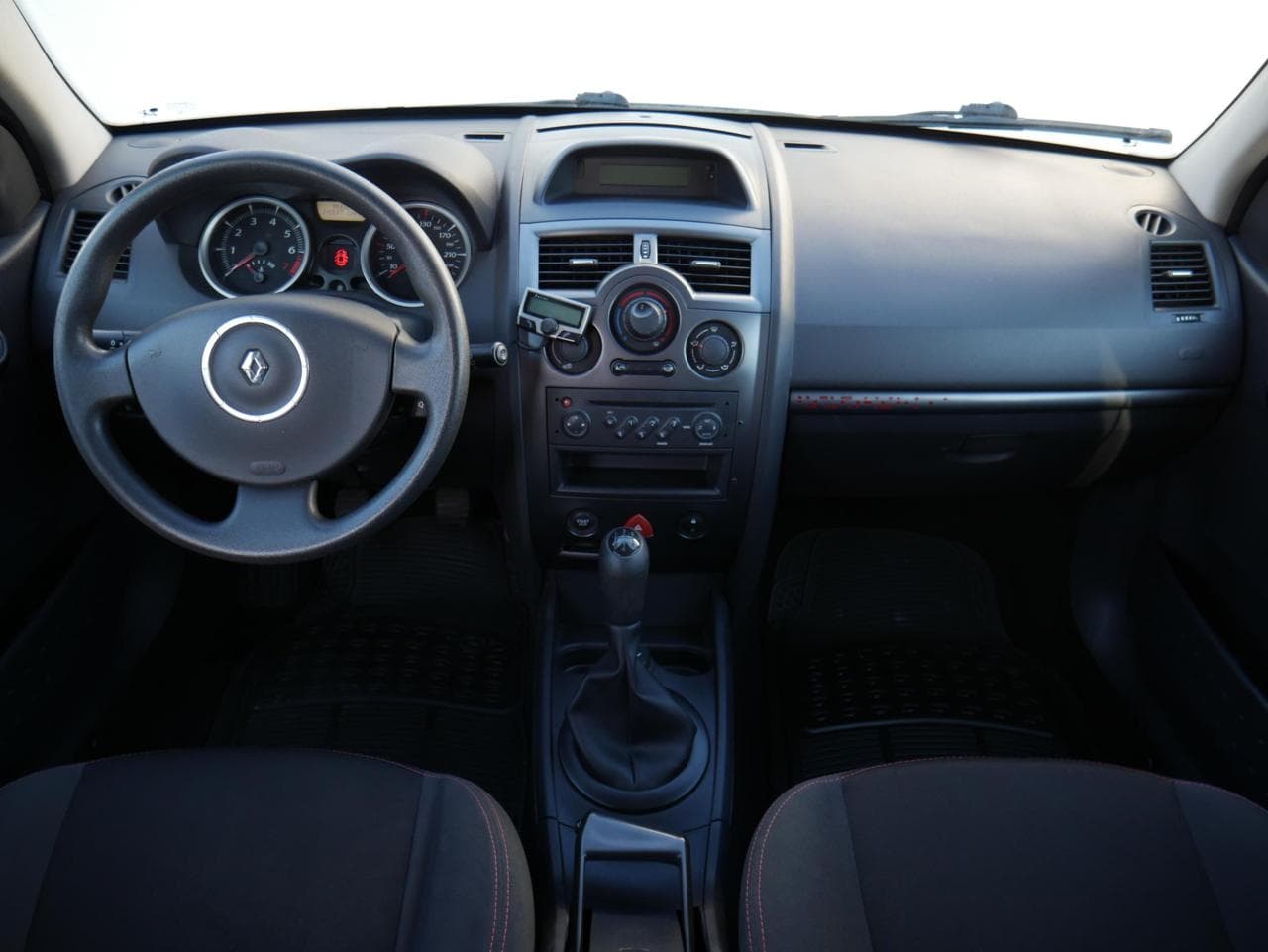 2007 Renault MEGANE - 8