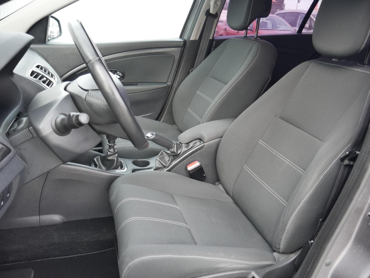 2014 Renault MEGANE - 9