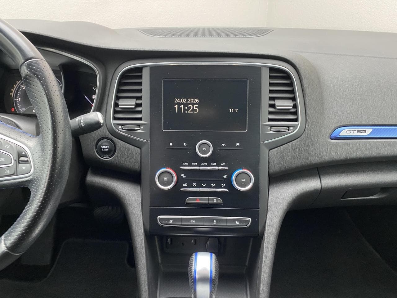 2018 Renault MEGANE - 12