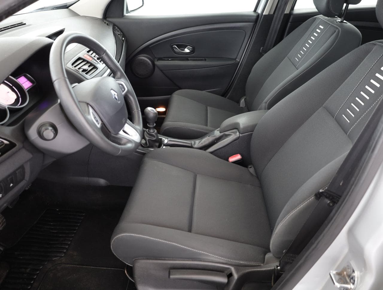 2011 Renault Megane - 13