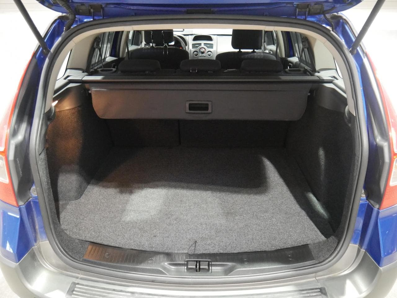 2006 Renault Megane - 7