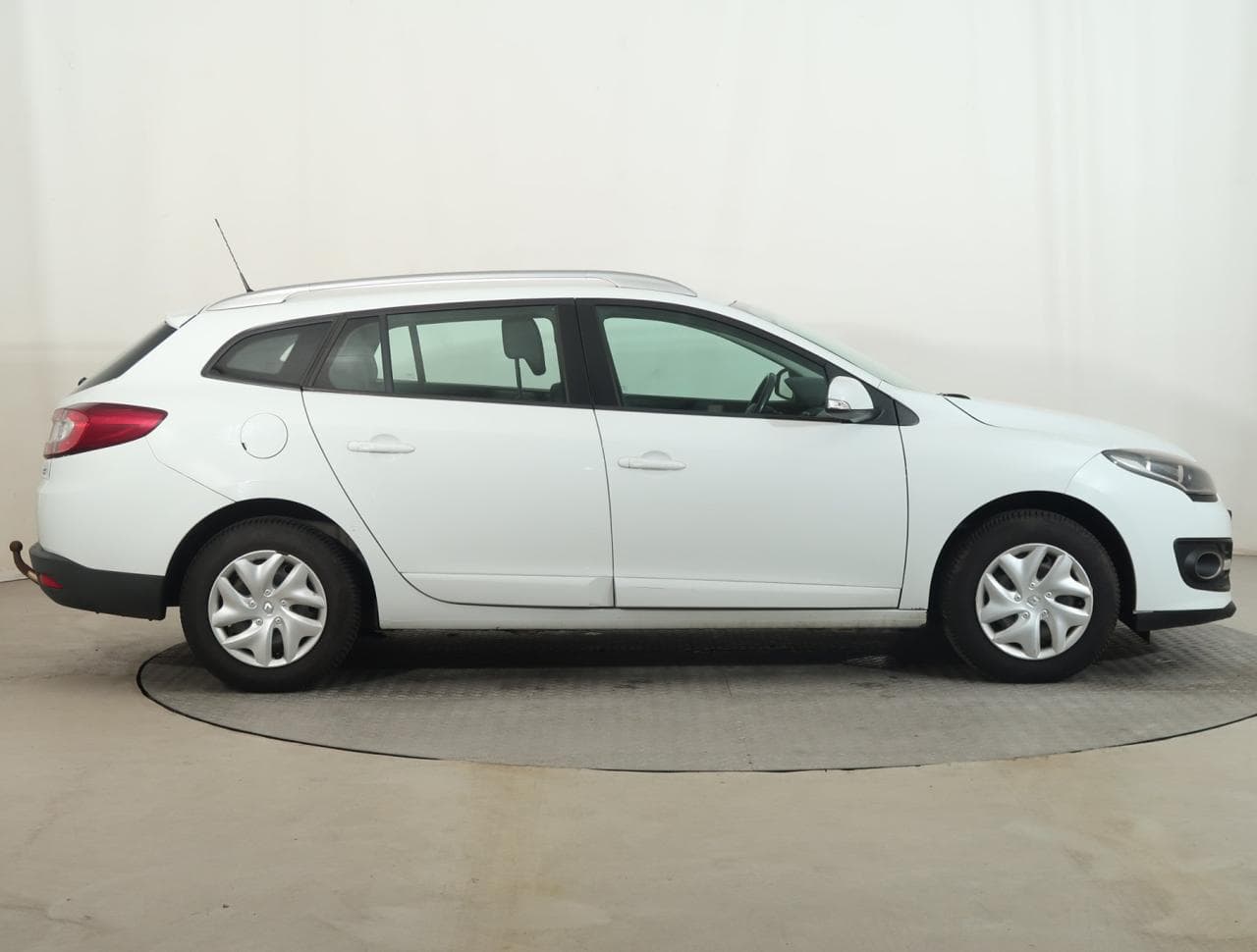 2015 Renault MEGANE - 8