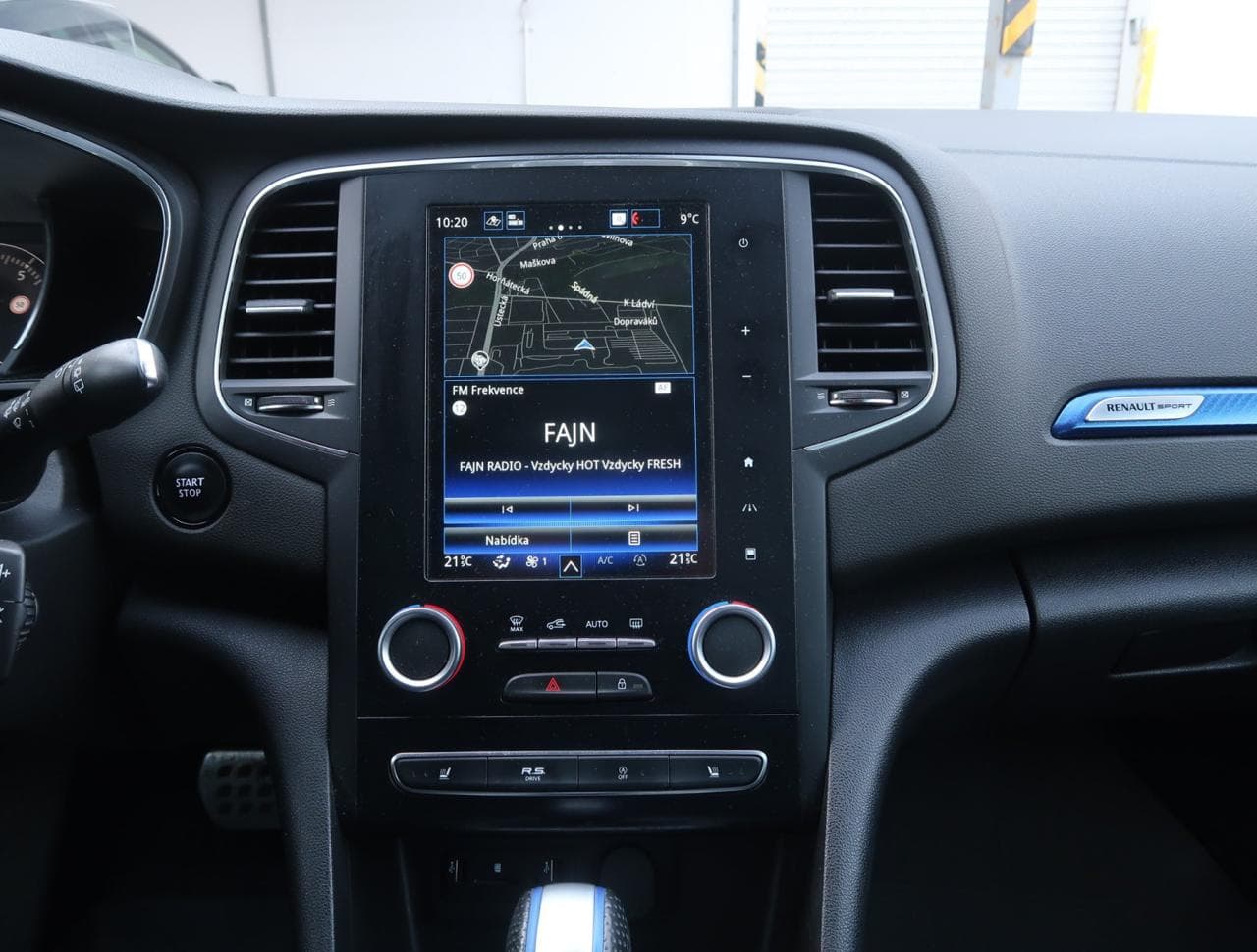 2016 Renault Megane - 18