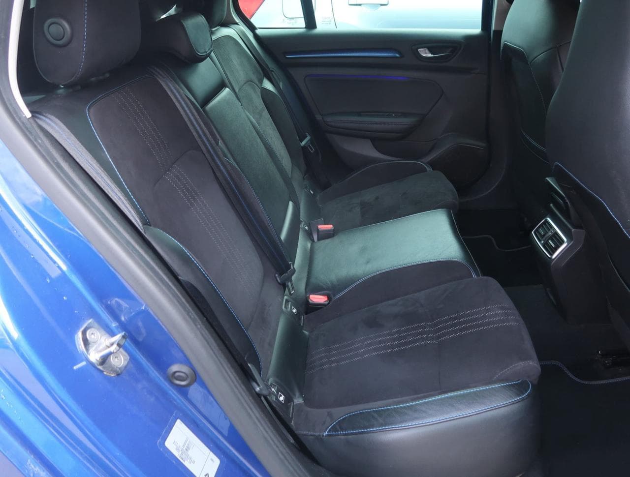 2016 Renault Megane - 13