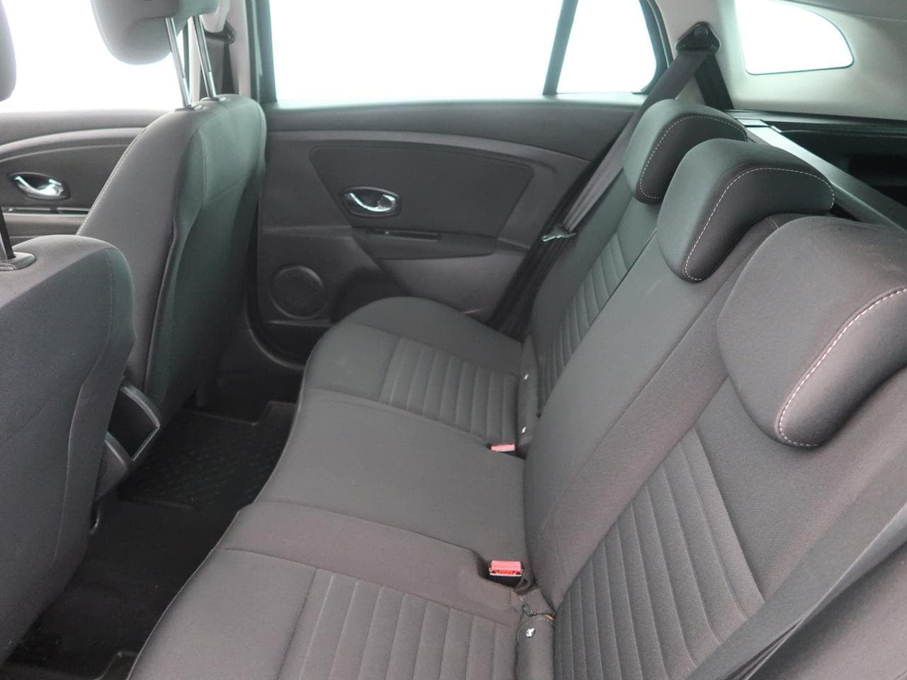 2016 Renault Megane - 15