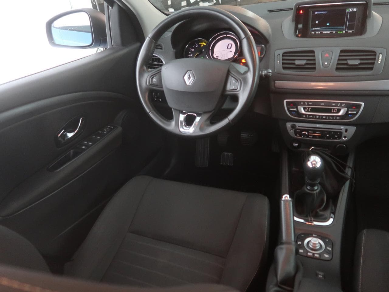 2016 Renault MEGANE - 9
