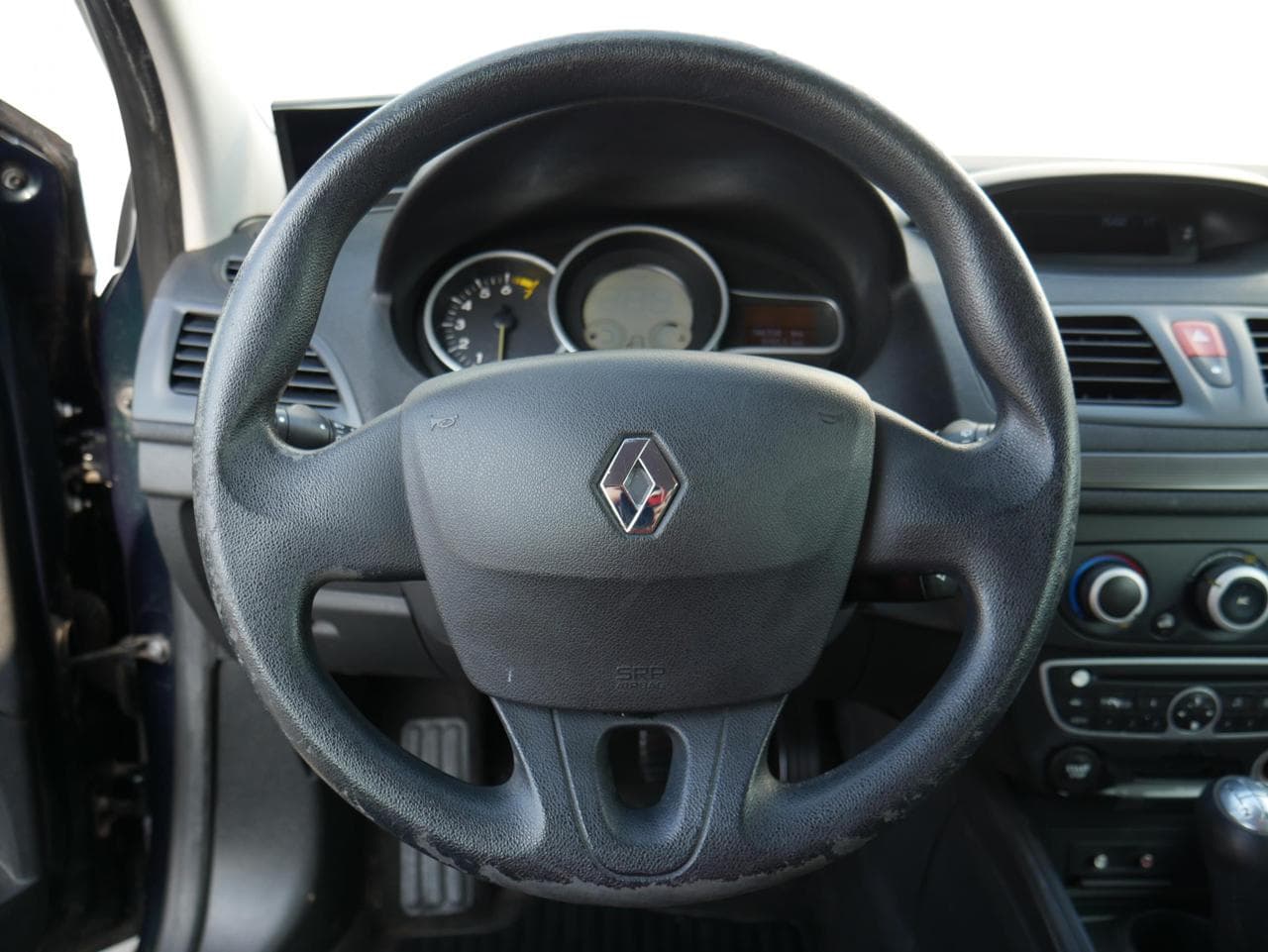 2010 Renault MEGANE - 16