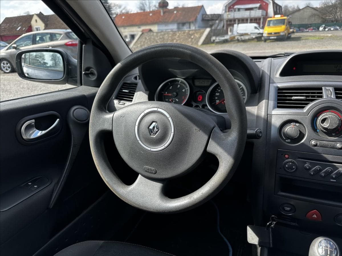 2007 Renault Megane - 33