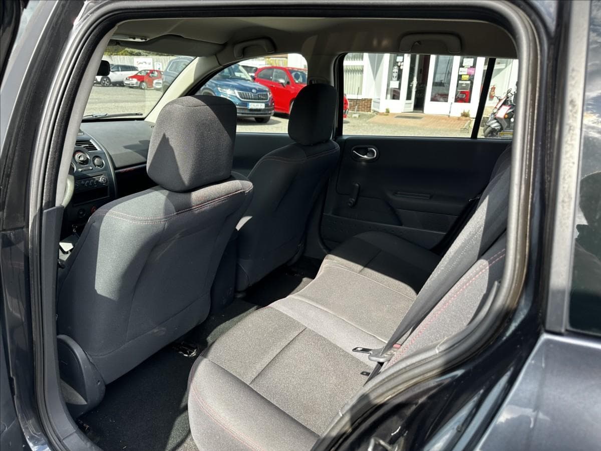 2007 Renault Megane - 29